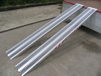 Aluminium_oprijplaten_-_M060_serie.jpg