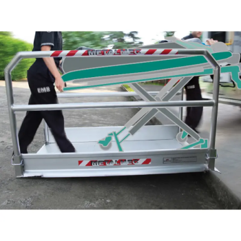 aluminium-loopbrug-personen-hellend_1374523769